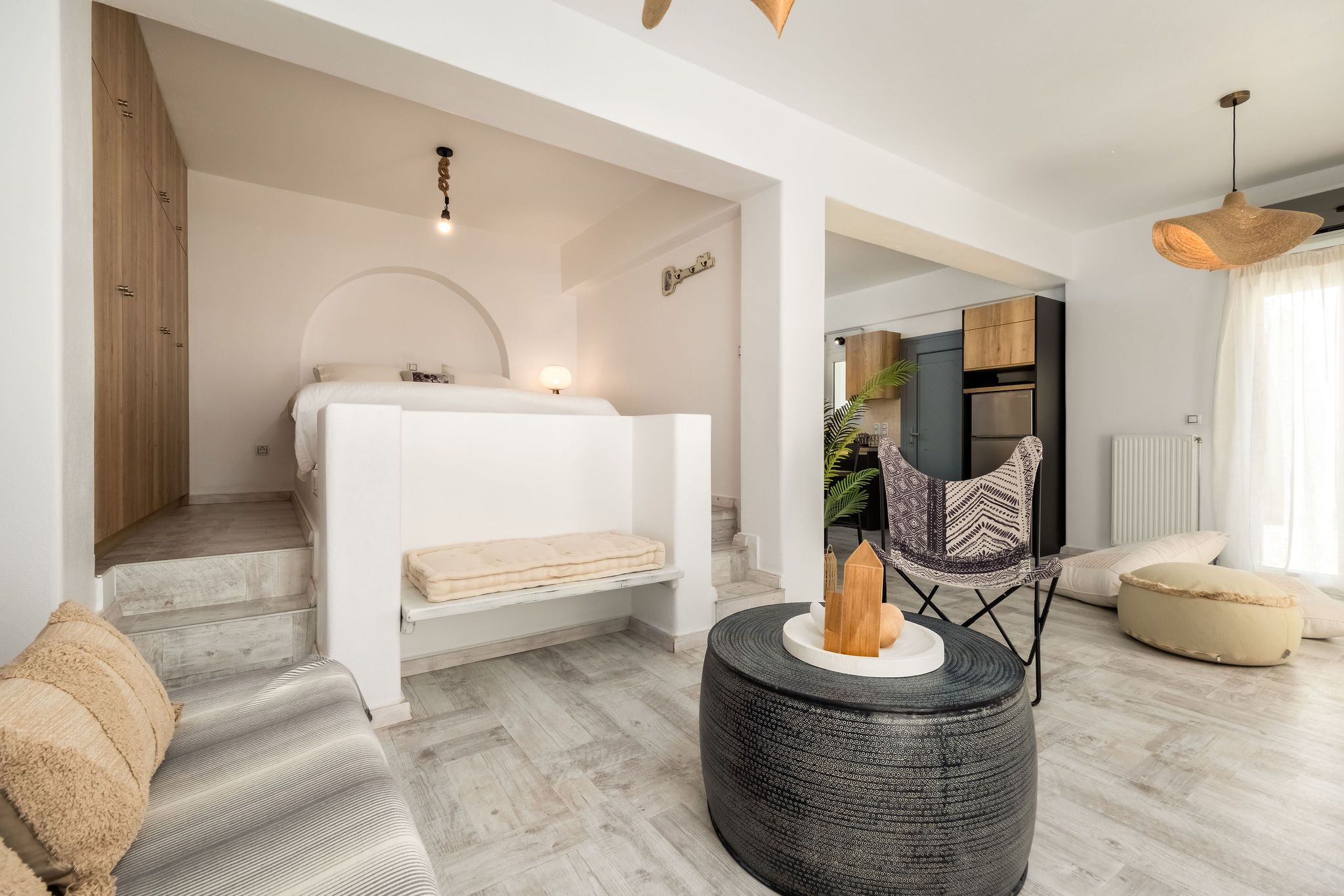 azzurro bianco suite in Paros greece