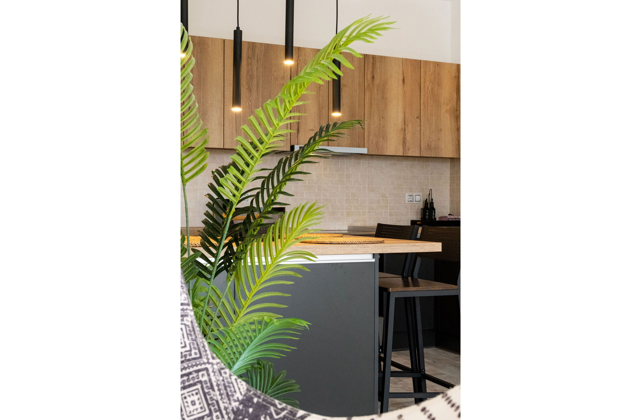 azzurro bianco suite in Paros greece